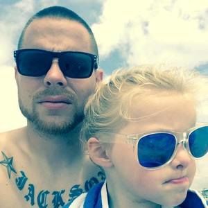 Meet your Posher, Edward